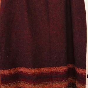 Beautiful long wool blend lined skirt